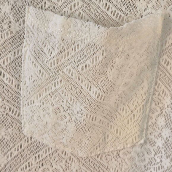 Kimchi Blue Urban Outfitters Off White Lace Short Sleeve Shirt Size Small - Picture 4 of 9